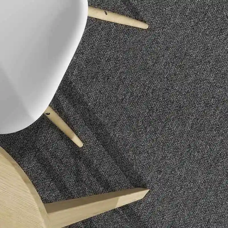 Nouveau Elements II carpet tiles for a modern UK office